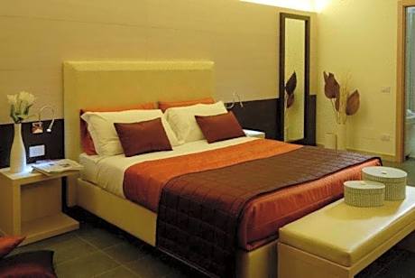 Suite (3 Adults)