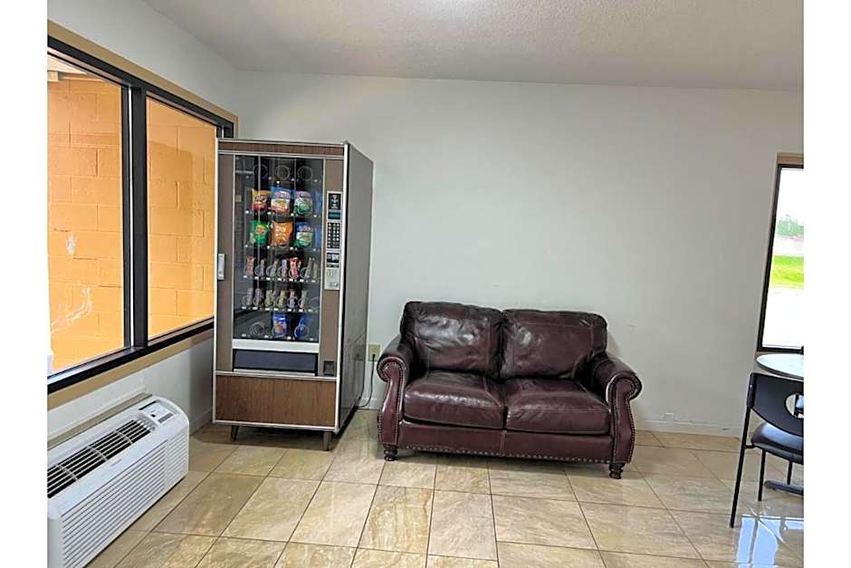 Devils Lake Inn By OYO Near Devils Lake Regional Airport