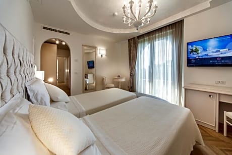 Classic Double or Twin Room