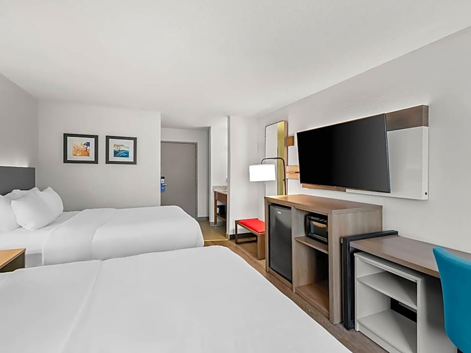 Comfort Inn & Suites Bellevue