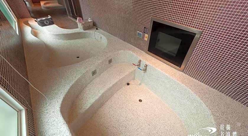 YA-NOLD HOT SPRING HOTEL