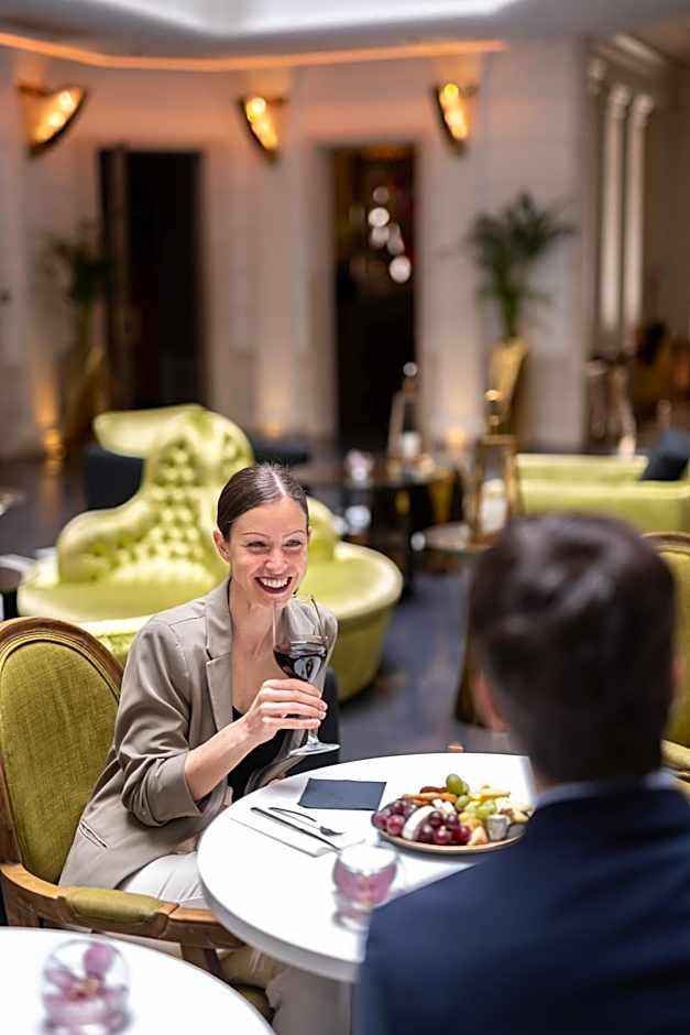 Aria Hotel Budapest by Library Hotel Collection