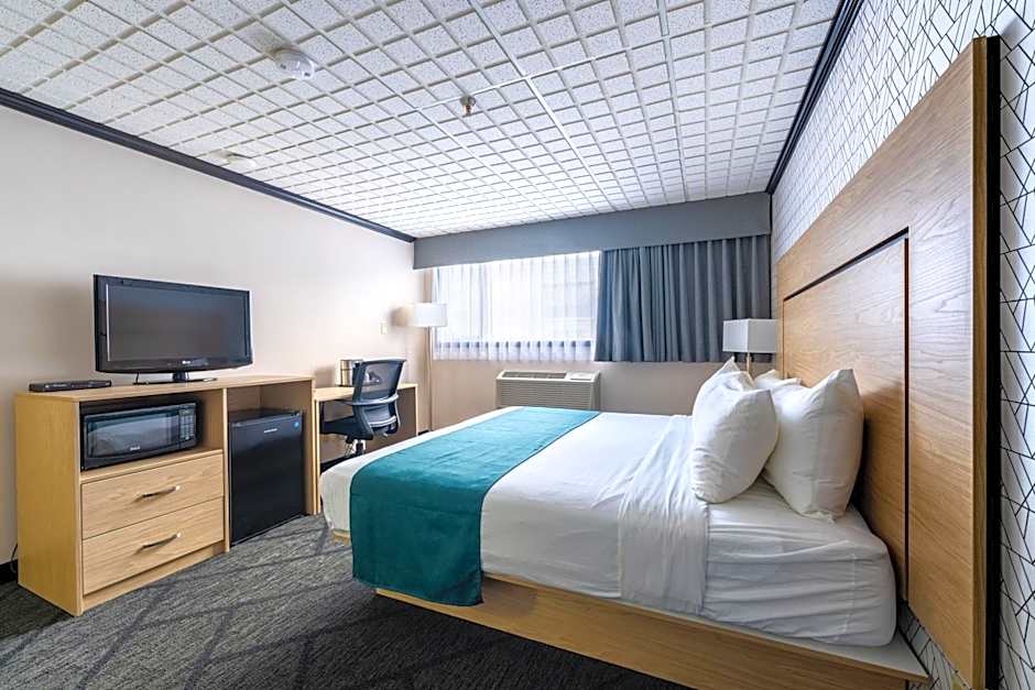 Sternwheeler Hotel & Conference Centre, Trademark by Wyndham