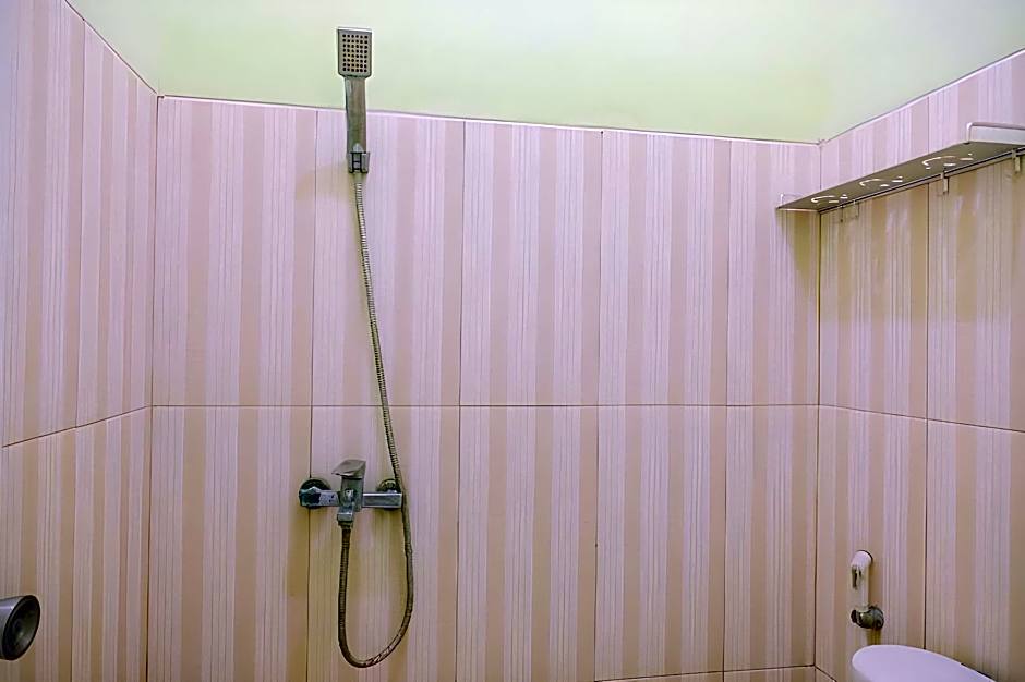 OYO Life 2508 Alba Suites Homestay Syariah