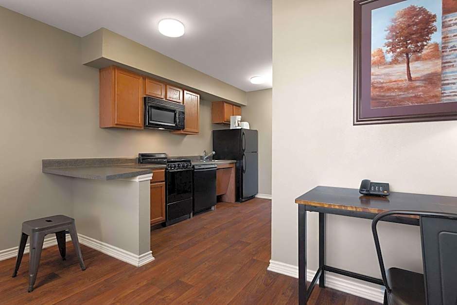 Eagle's Den Three Rivers Texas a Travelodge by Wyndham