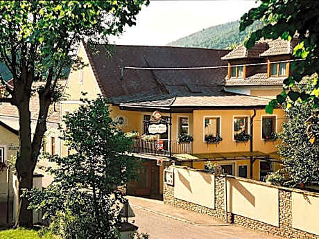 Frühstückspension Leopold Janu