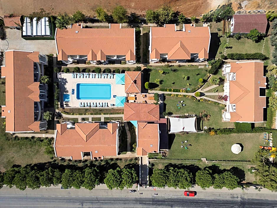 Larimar Suite Hotel