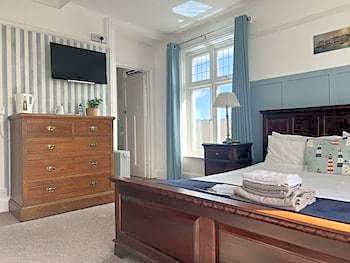 Gwyndra House B&B