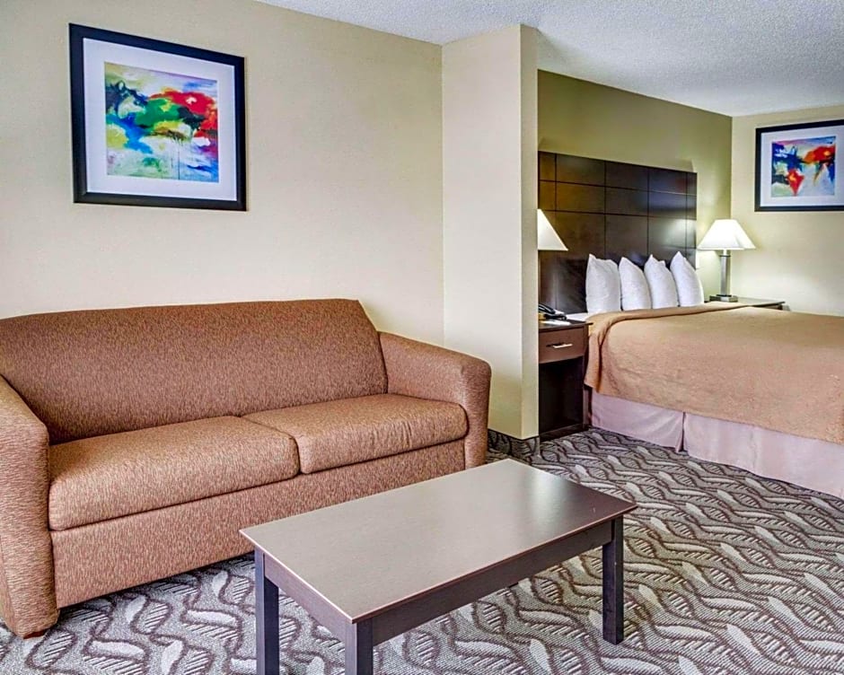 Quality Suites Baton Rouge East - Denham Springs