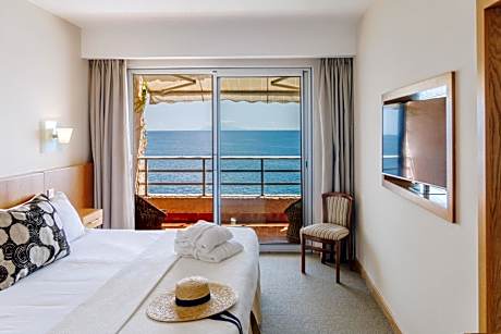 Suite with Sea View