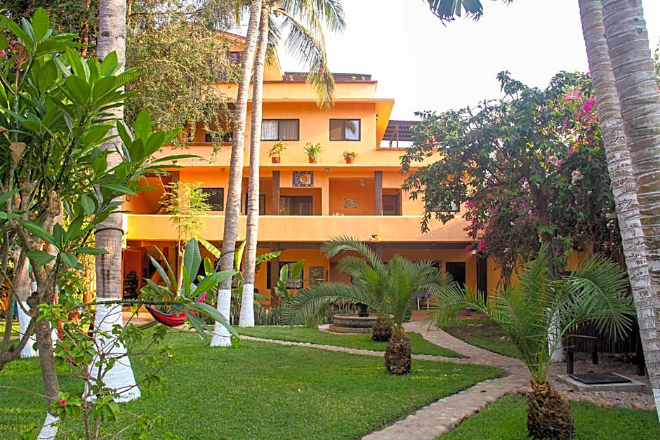 Hotel Casamar Suites