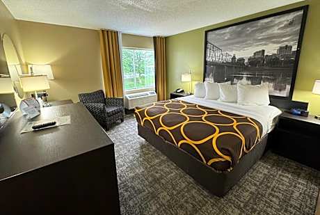 1 King Bed Mobility Accessible Room Non-Smoking
