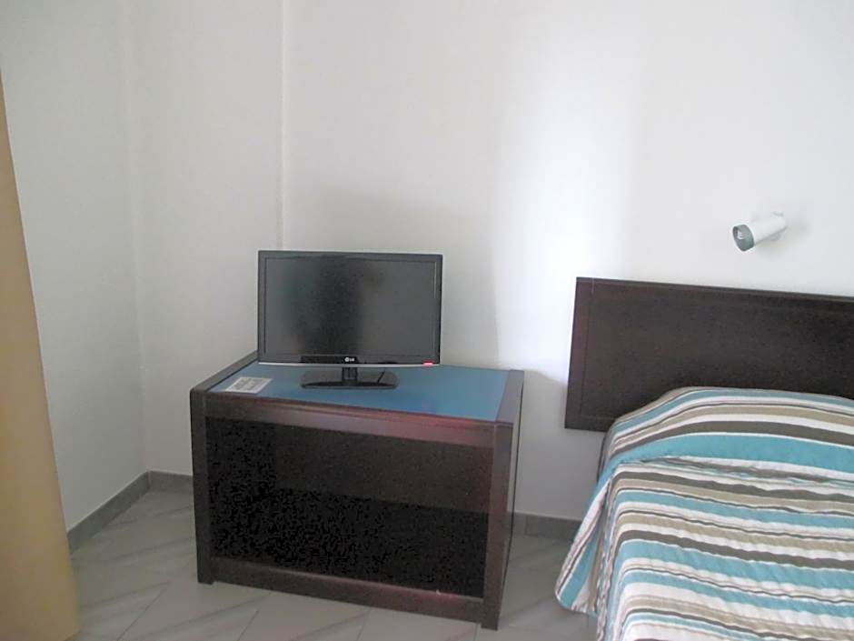 Atrium Zenon Hotel Apartments