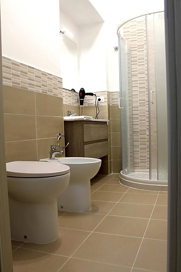 Le Mirage boutique II