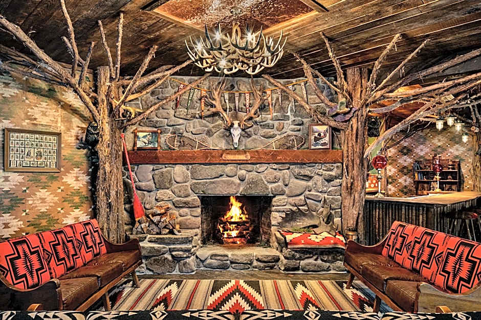 Urban Cowboy Lodge