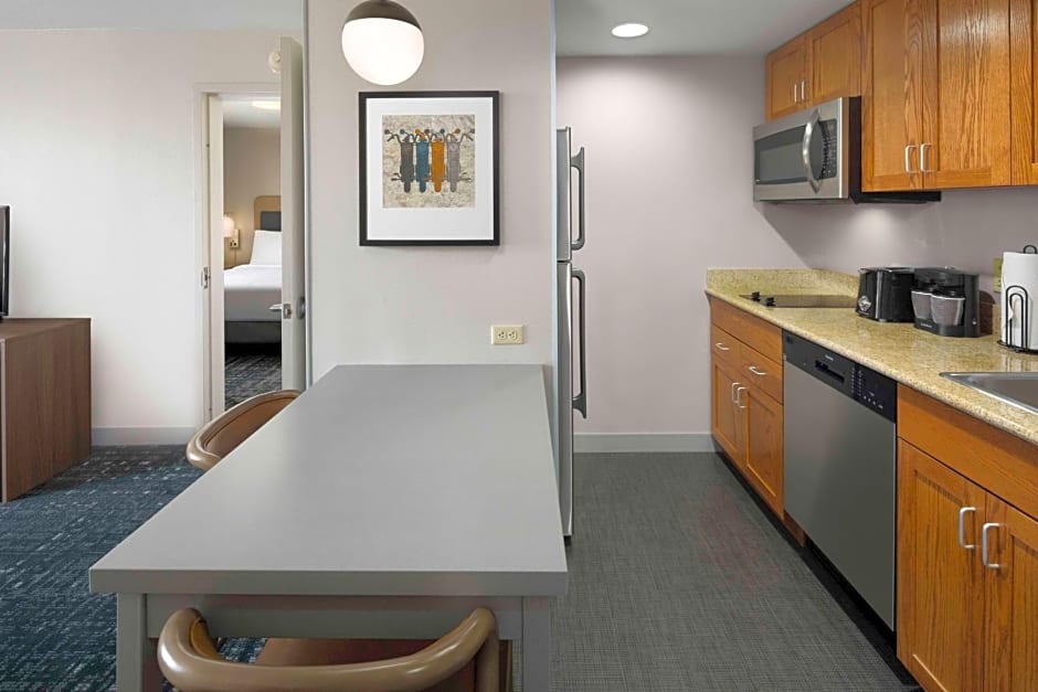 Homewood Suites By Hilton Newburgh-Stewart Airport