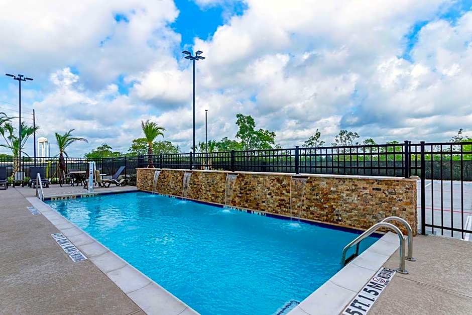 Comfort Inn & Suites