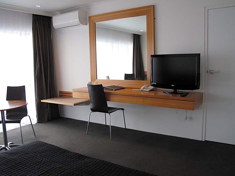 Auto Lodge Motor Inn