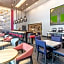 Hampton Inn By Hilton Oakland Downtown-City Center, CA