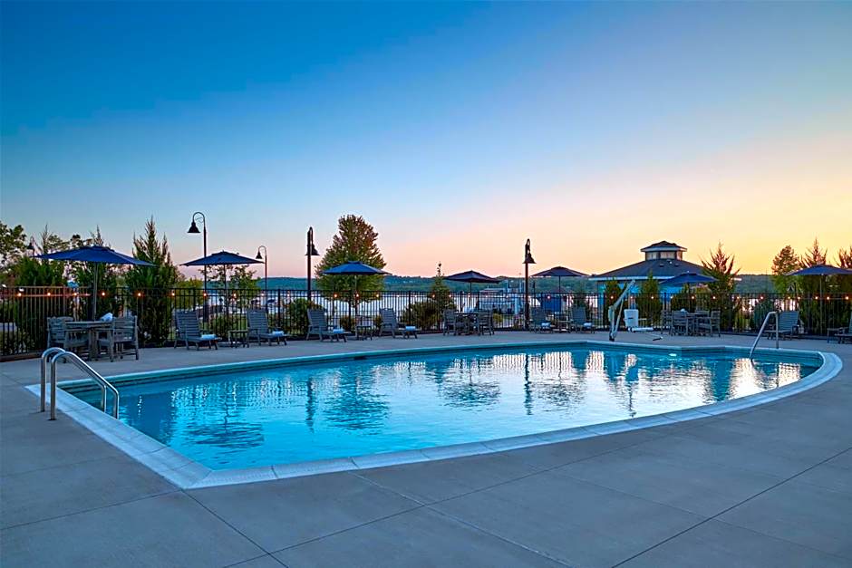 Hotel Canandaigua, Tapestry Collection by Hilton