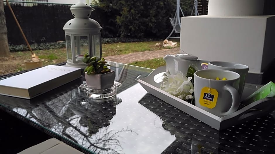 BELYSIUM Bed & Breakfast Panzió