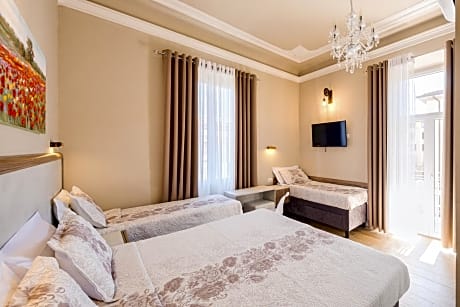 Hotel Bijou