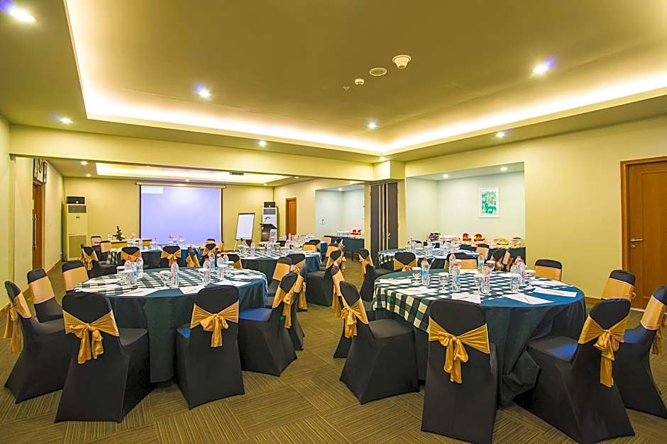 Sevn Legian