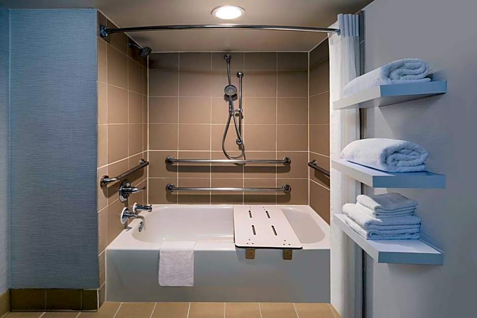 Hampton Inn By Hilton And Suites Denver-Cherry Creek