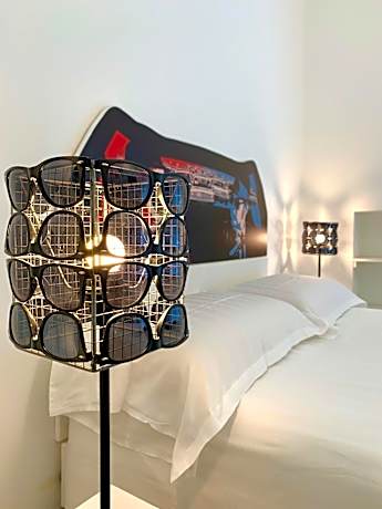 Red Carpet rooms