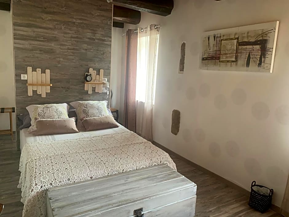 Chambres d'Hôtes LES VERGERS DE LOUISE