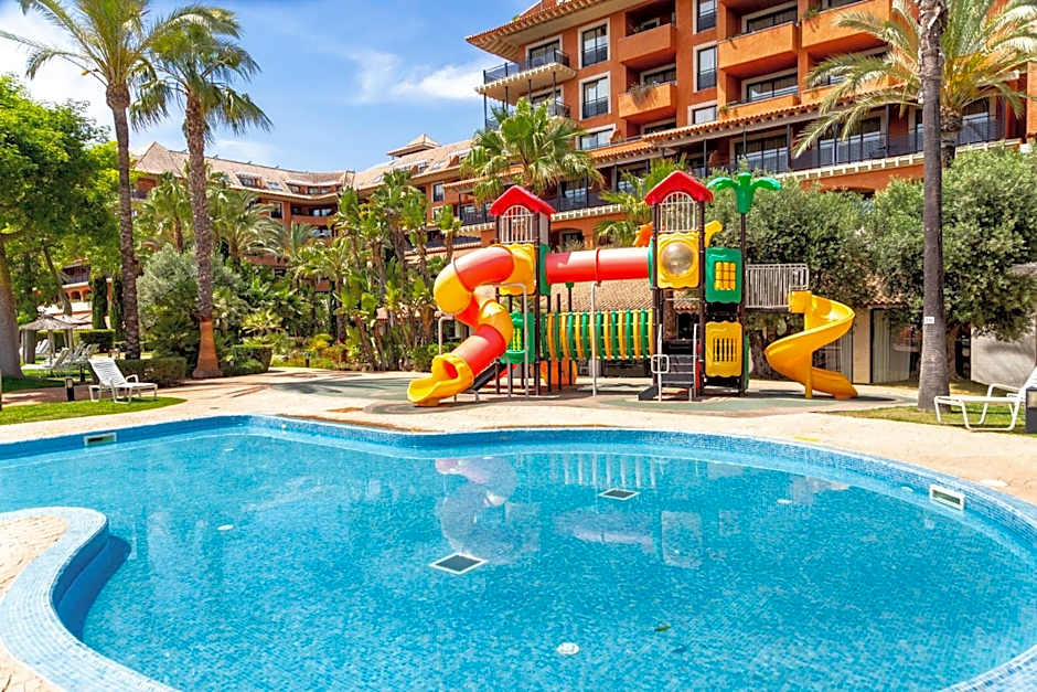 Puerto Antilla Grand Hotel