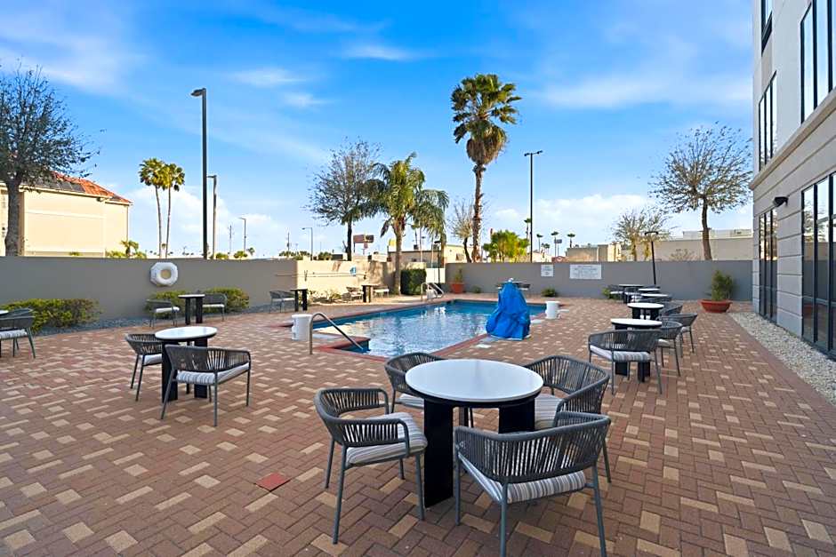 Hampton Inn & Suites Pharr