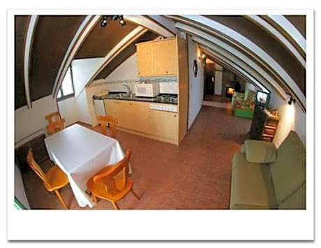 One-Bedroom Apartment (3 Adults)