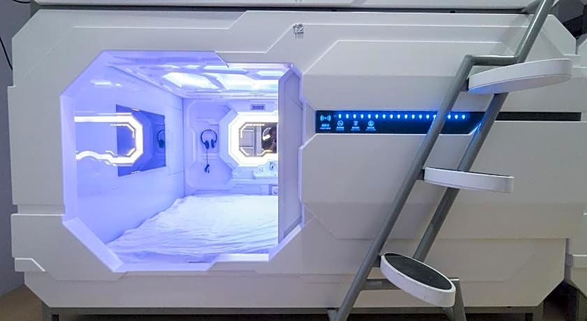 Seaview Capsule Hotel