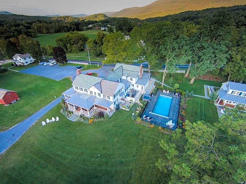 Hill Farm by Sagra