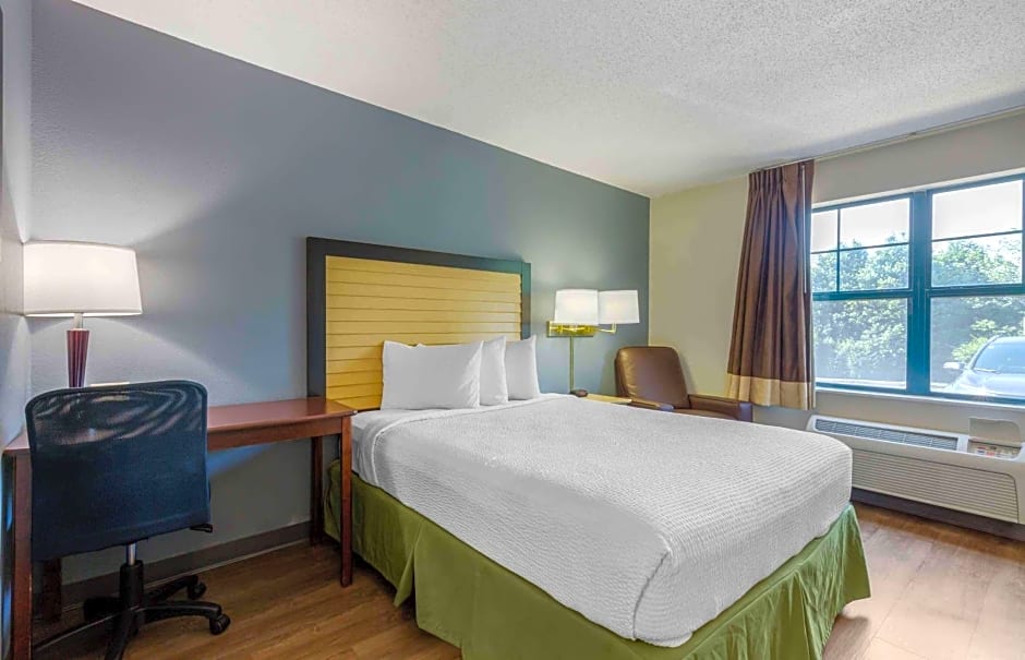 Extended Stay America Select Suites - Washington, D.C. - Germantown - Milestone