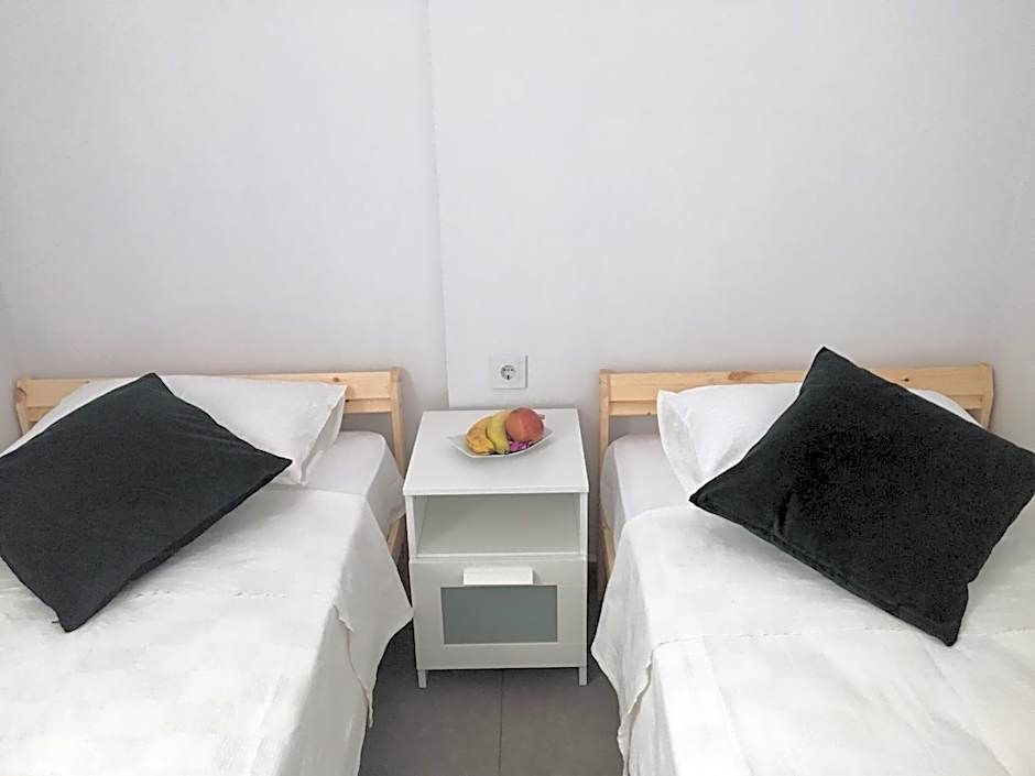 Truemar Hotels & Suites