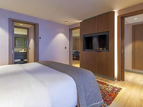 Superior Queen Room