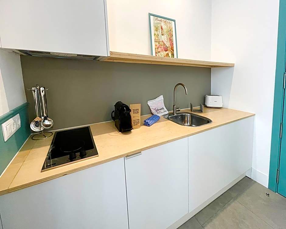 Be Mate Gran Vía Suites