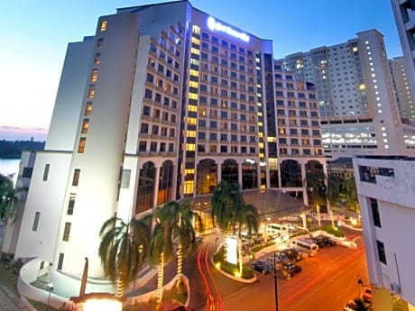Grand Riverview Hotel