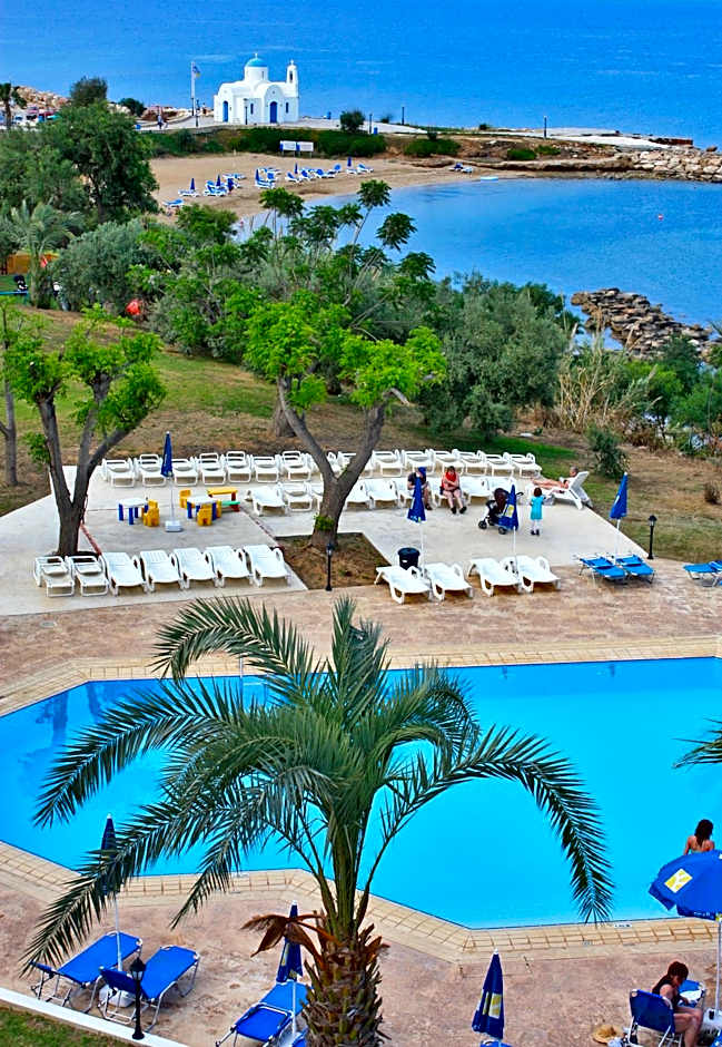 MyroAndrou Beach Hotel Apartments