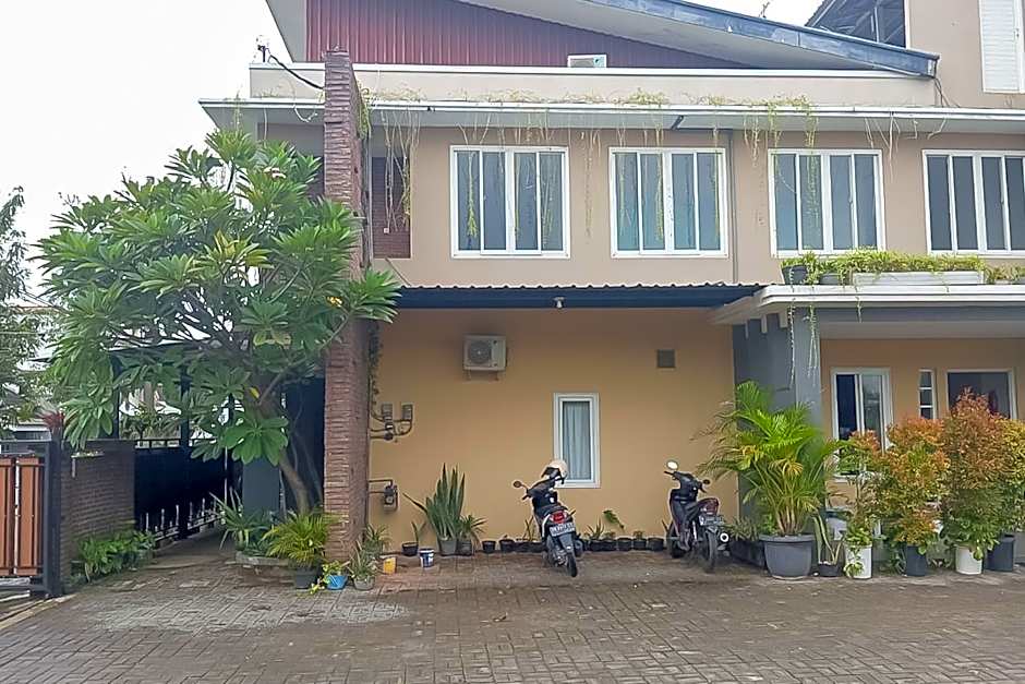 Our Home Syariah Semarang Mitra By Reddoorz – Pedurungan, IA