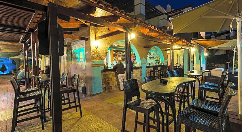 Gaia Royal Hotel