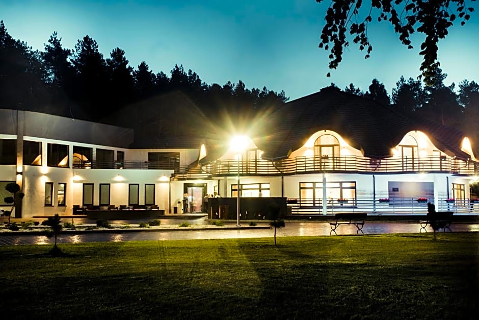 Rezydencja Sosnowa Luxury Hotel