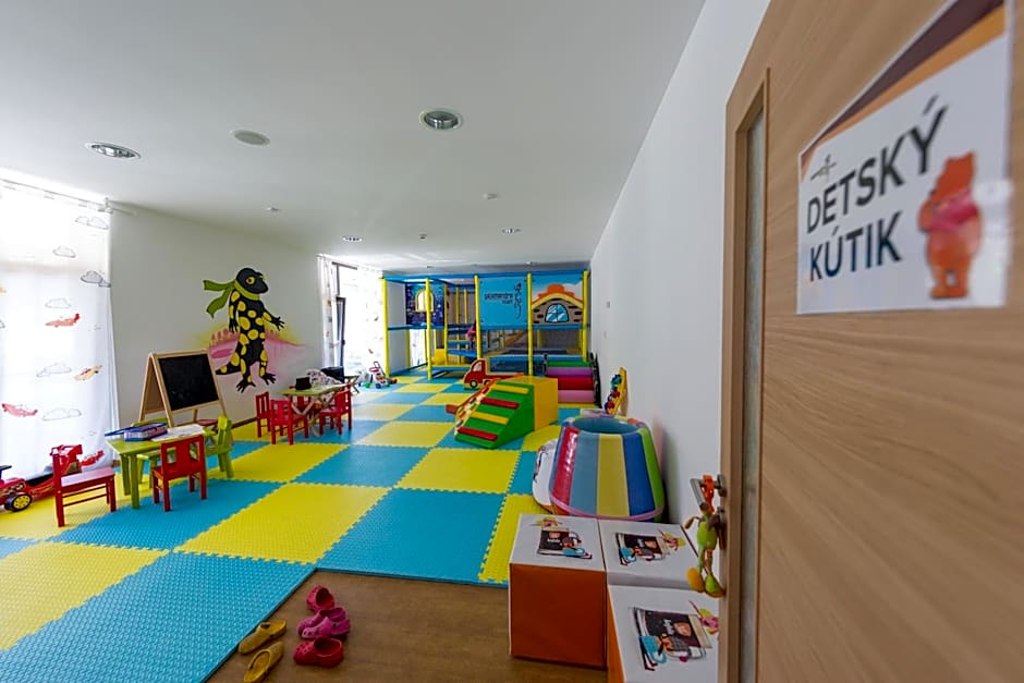 SALAMANDRA Hotel