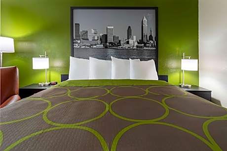 King Room - Non-Smoking