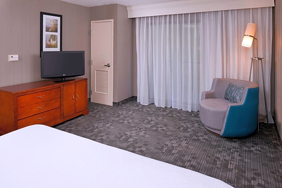 Courtyard by Marriott Charlotte Gastonia