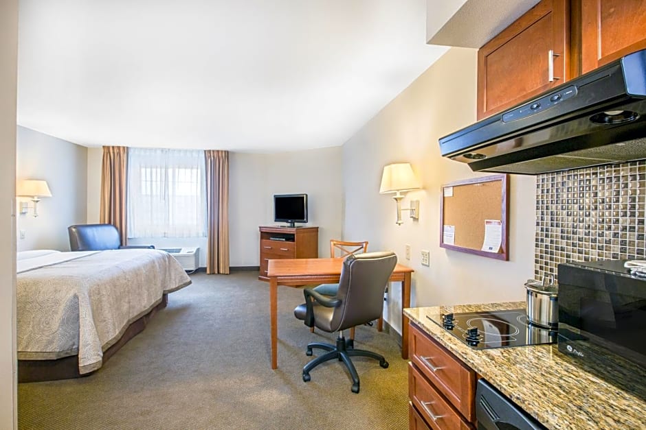 Candlewood Suites Pittsburgh-Cranberry, an IHG Hotel