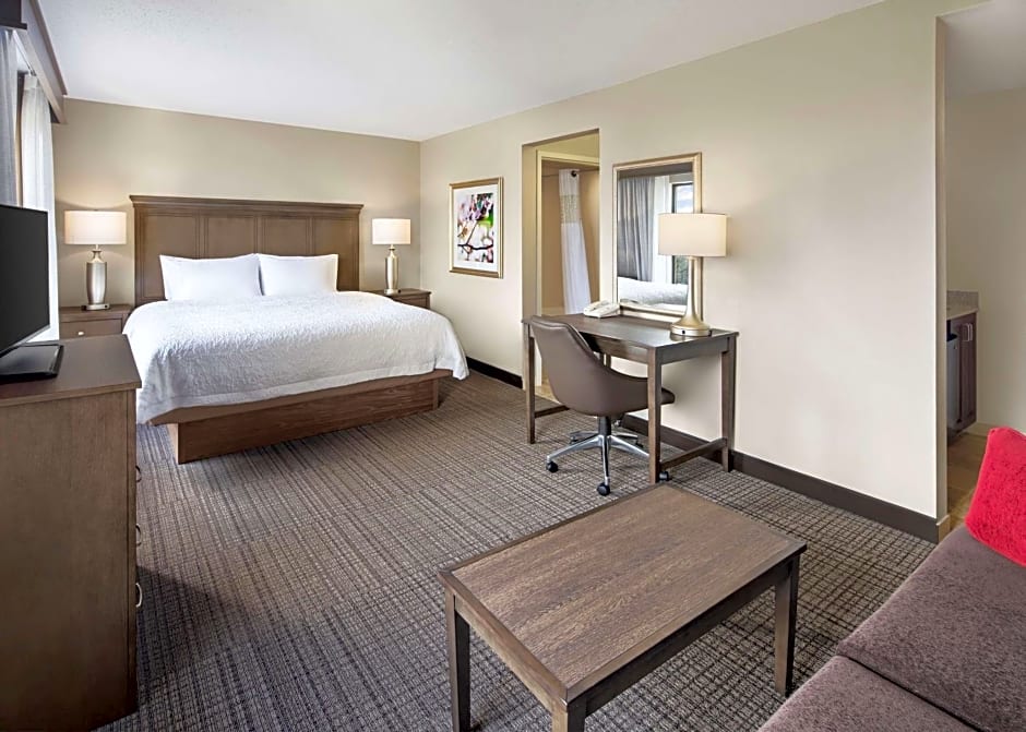 Hampton Inn & Suites Alexandria Old Town Area South