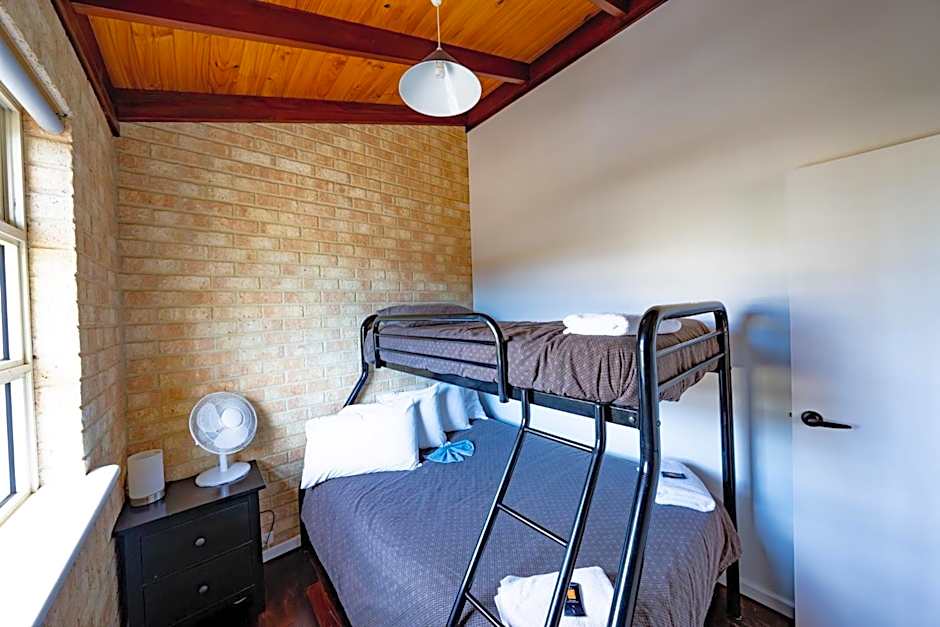 Esperance Foreshore Apartments